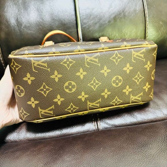 Brand New Louis Vuitton Cite MM - Picture 7 of 16